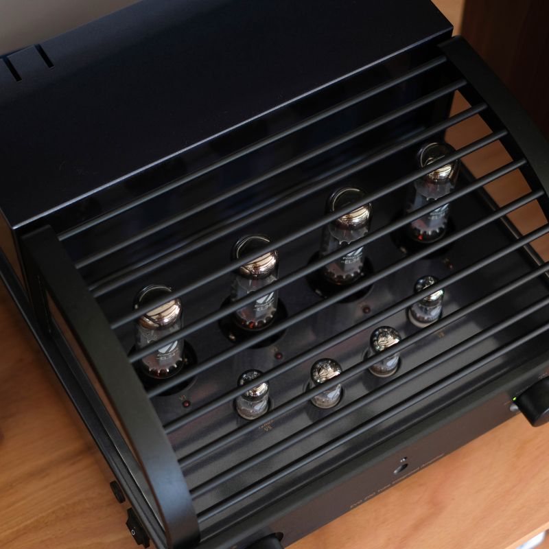 Stereo Power Amplifiers