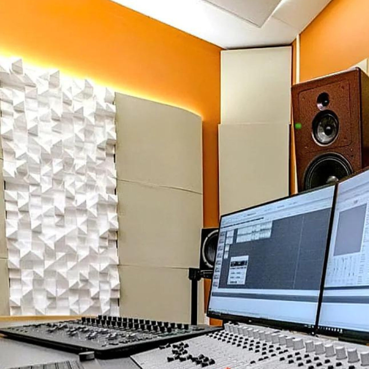 Artnovion Myron E Acoustic Diffuser | Artnovion
