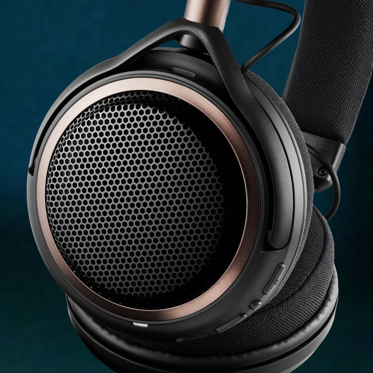 Audio-Technica ATH-AL5NC Wireless Open-Back Headphones