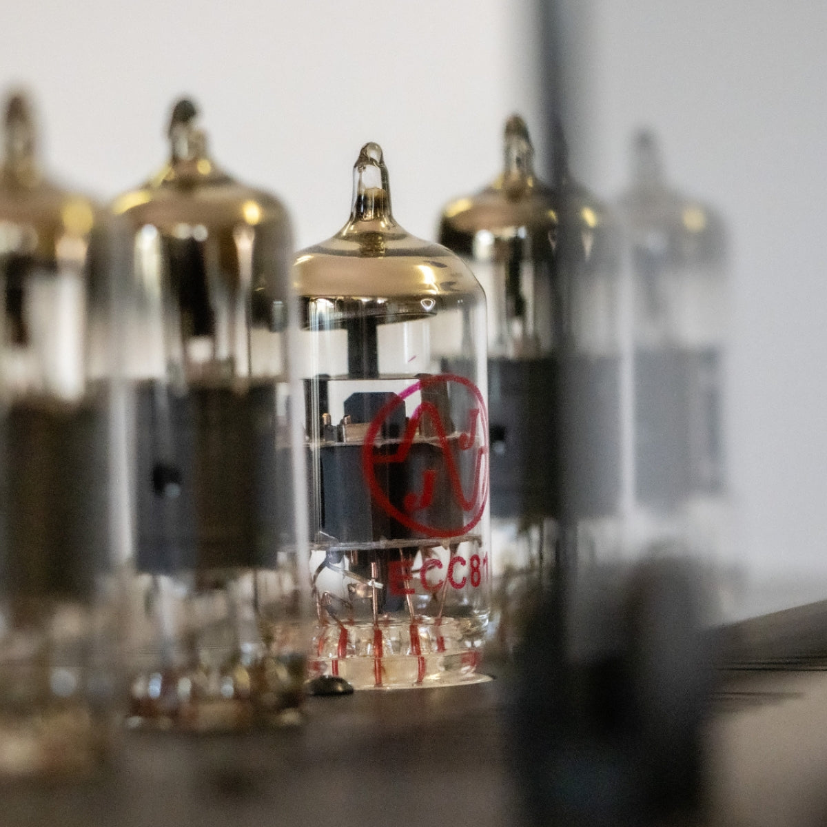 Auris HA-2SE+ Tube Headphone Amplifier