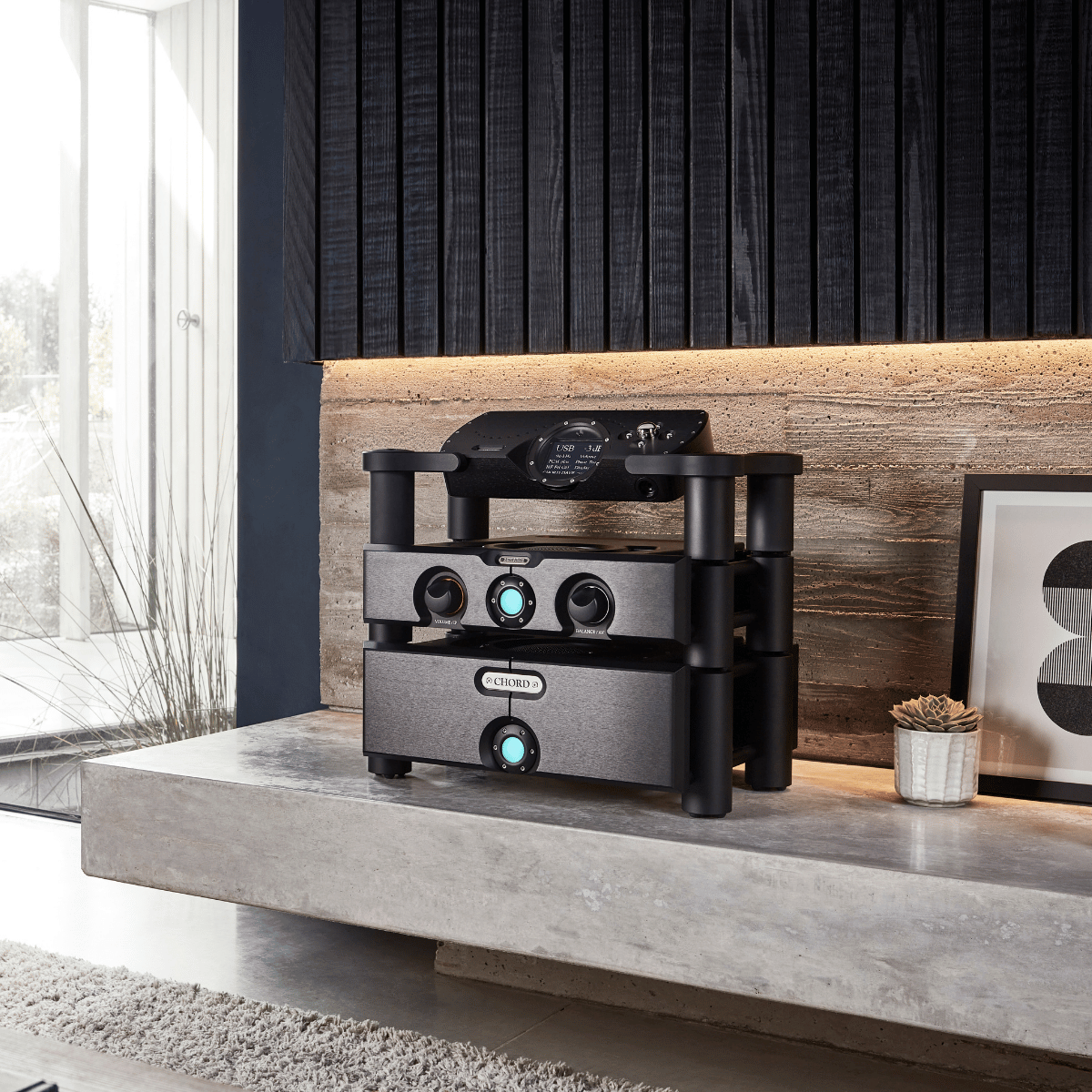 Chord Ultima 3 Mono Power Amplifier #colour_black