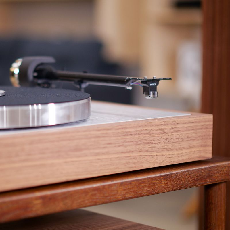 Pro-Ject The Classic Evo Turntable
