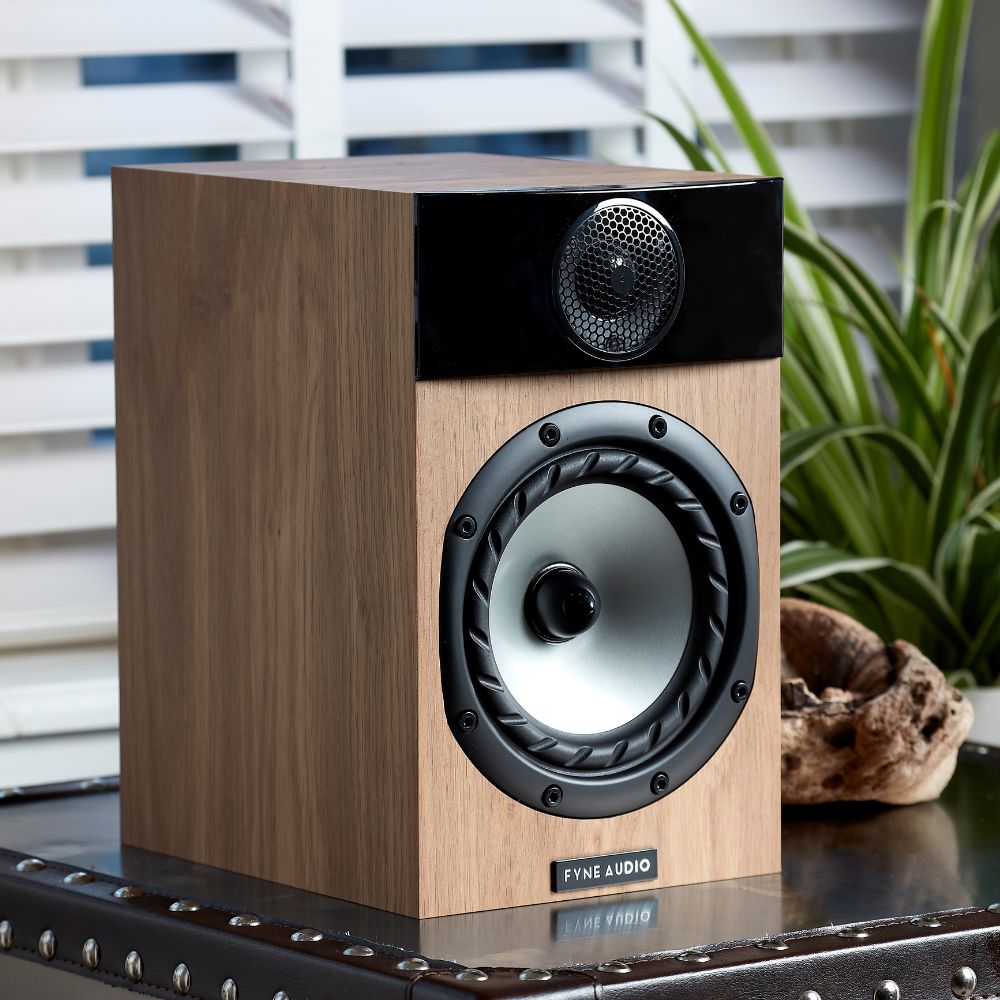 Fyne Audio F300i Bookshelf Speakers