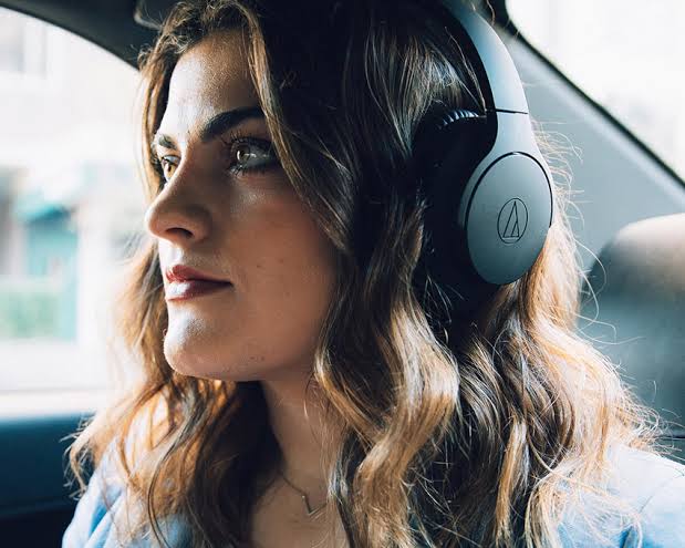 Audio-Technica ATH-ANC700BT Over-Ear Headphones