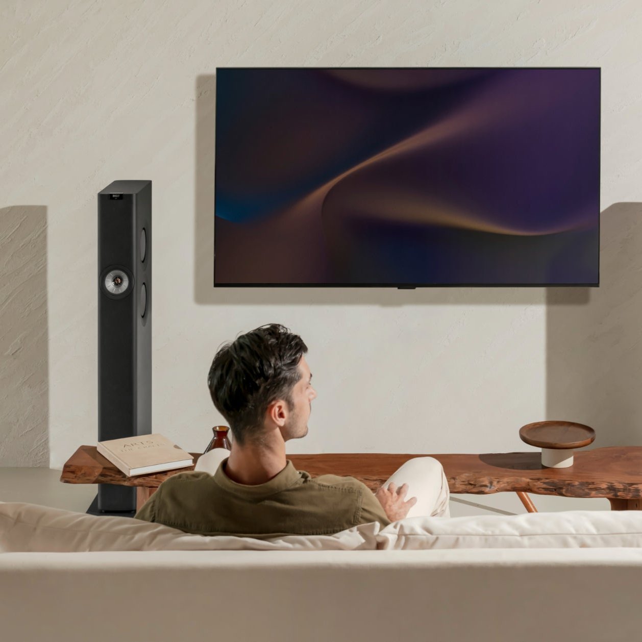 KEF LS60 Wireless | Active Floorstanding Speakers #colour_carbon black