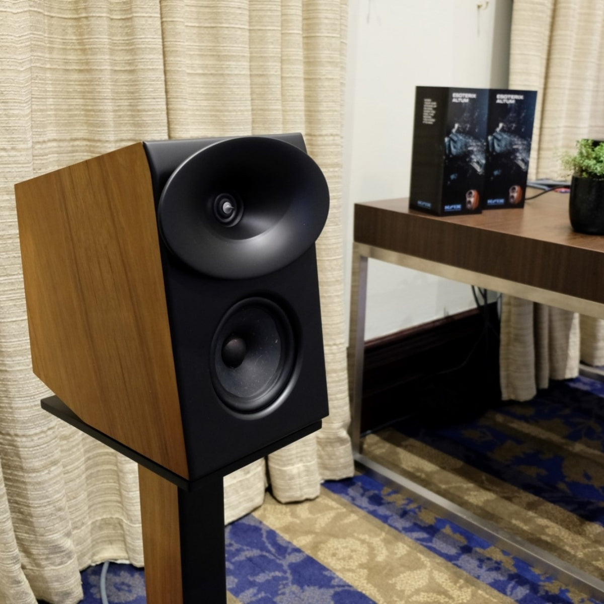 Krix Esoterix Altum Bookshelf Speakers