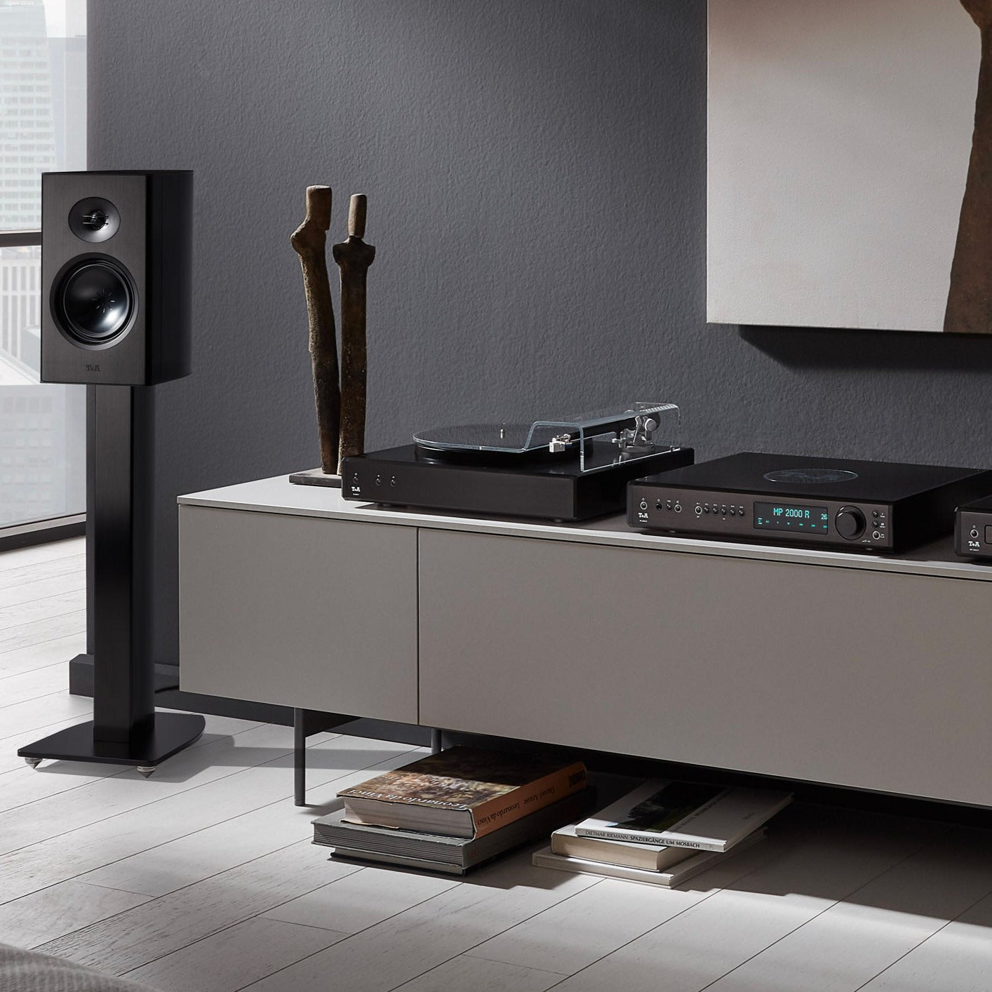 T+A Hi-Fi G 2000 R Turntable