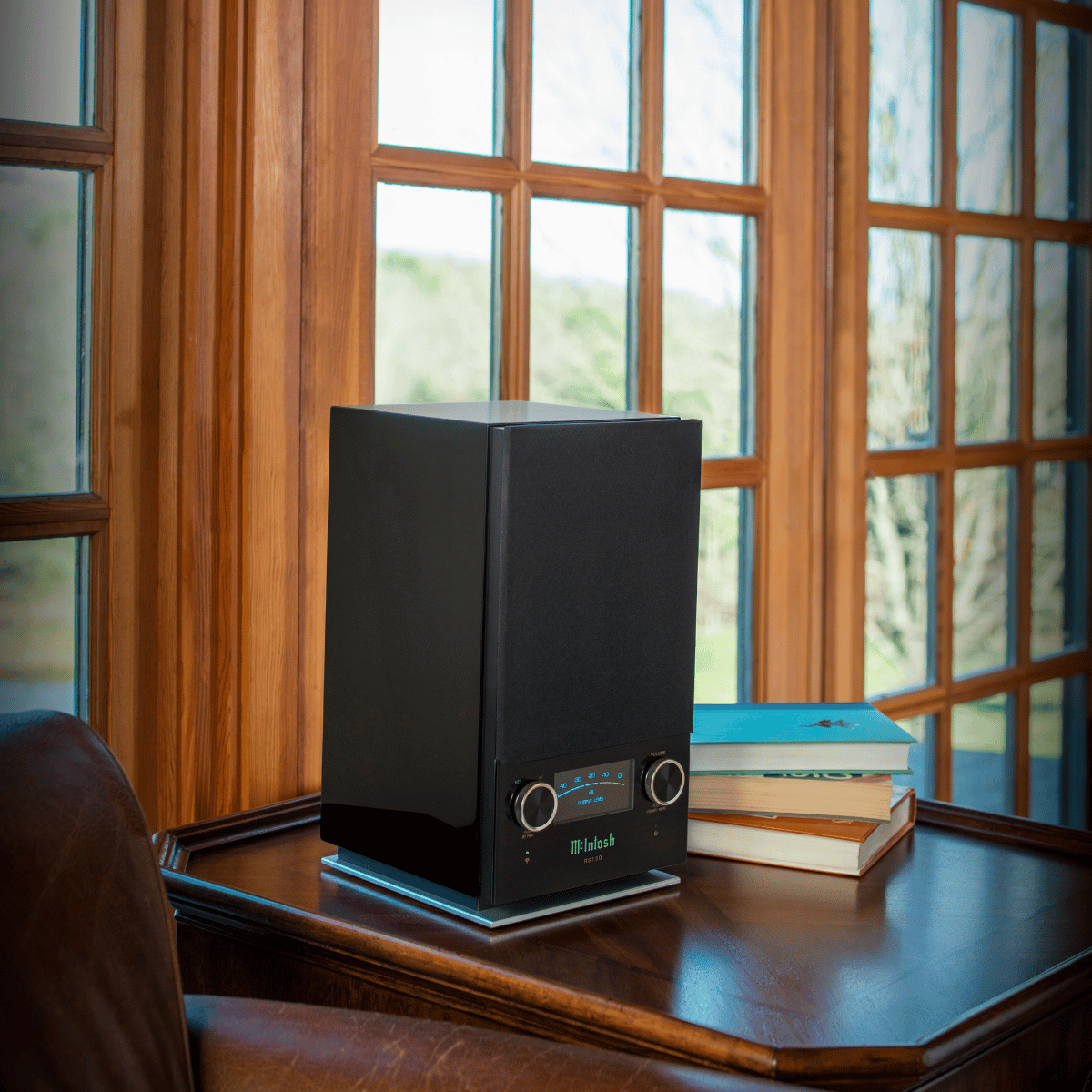 McIntosh RS150 Wireless Loudspeaker