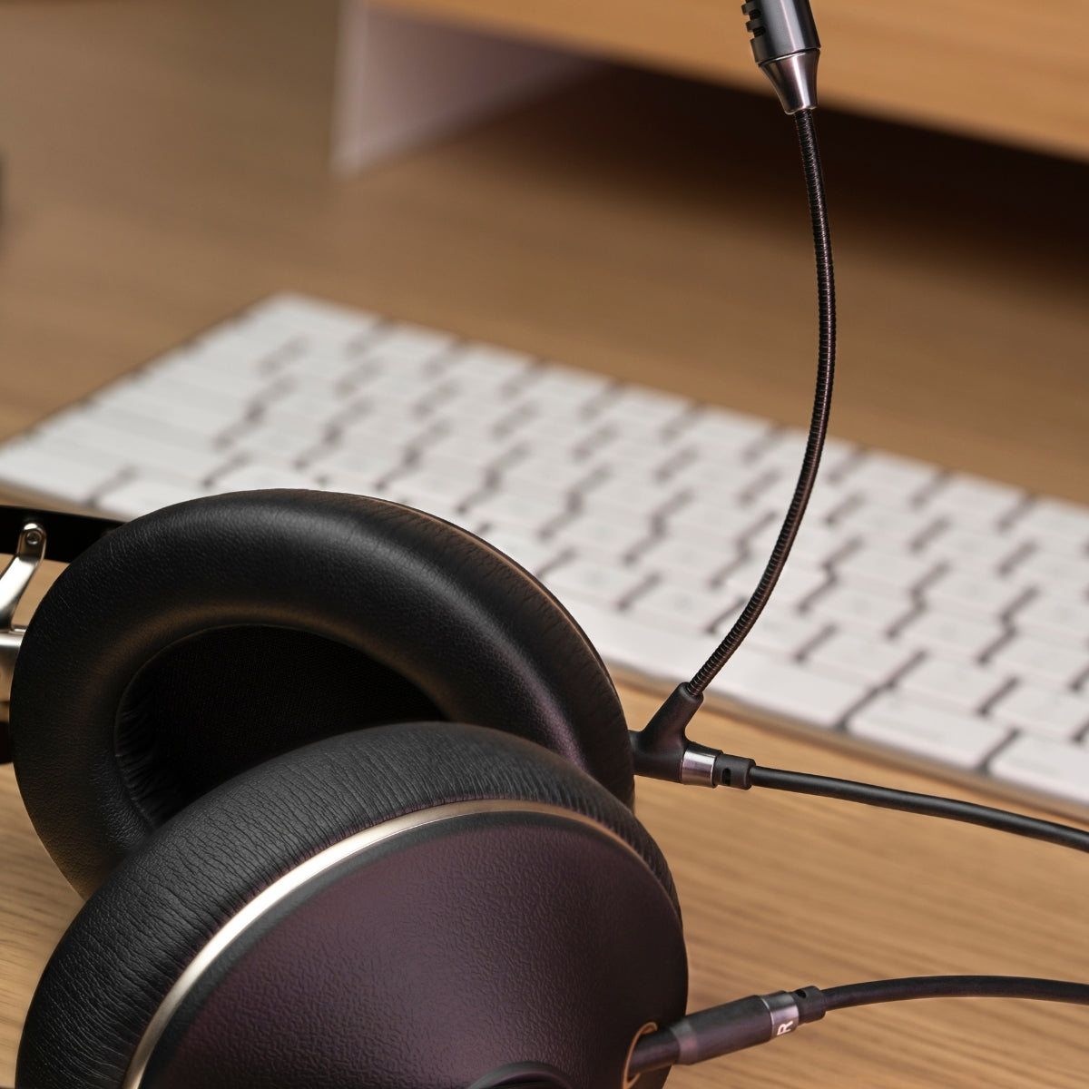 Meze 99 Neo Closed Back Headset with Mic