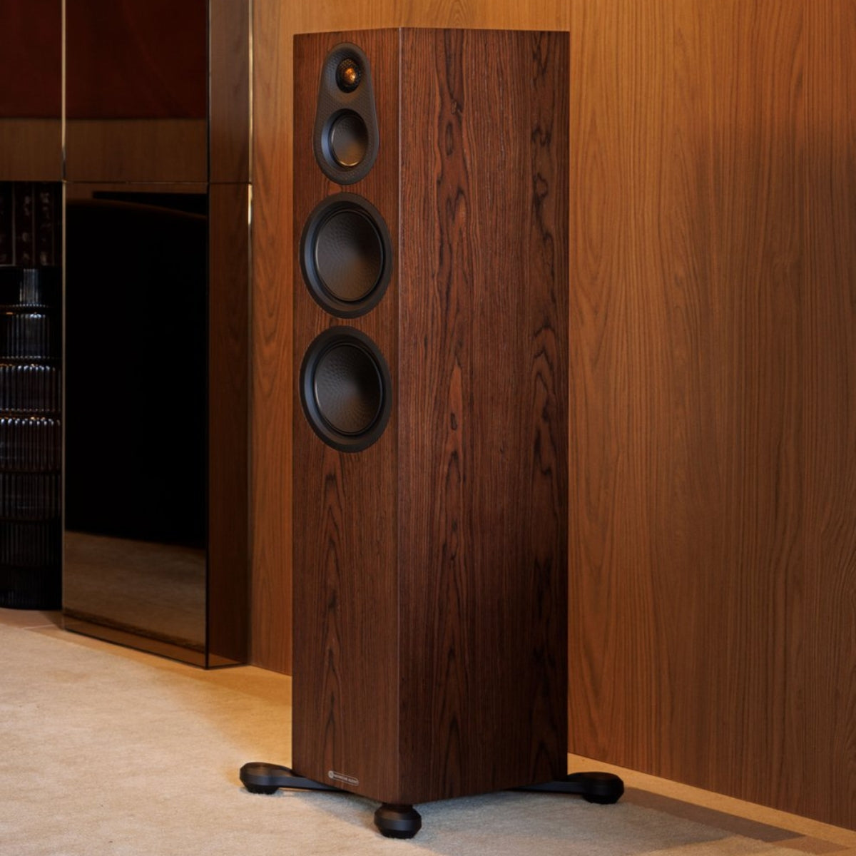 Monitor Audio Silver 300 (8G) Floorstanding Speakers