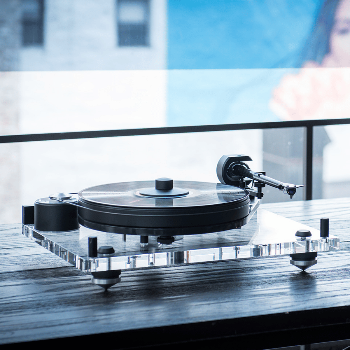 Pro-Ject 6PerspeX Balanced Turntable