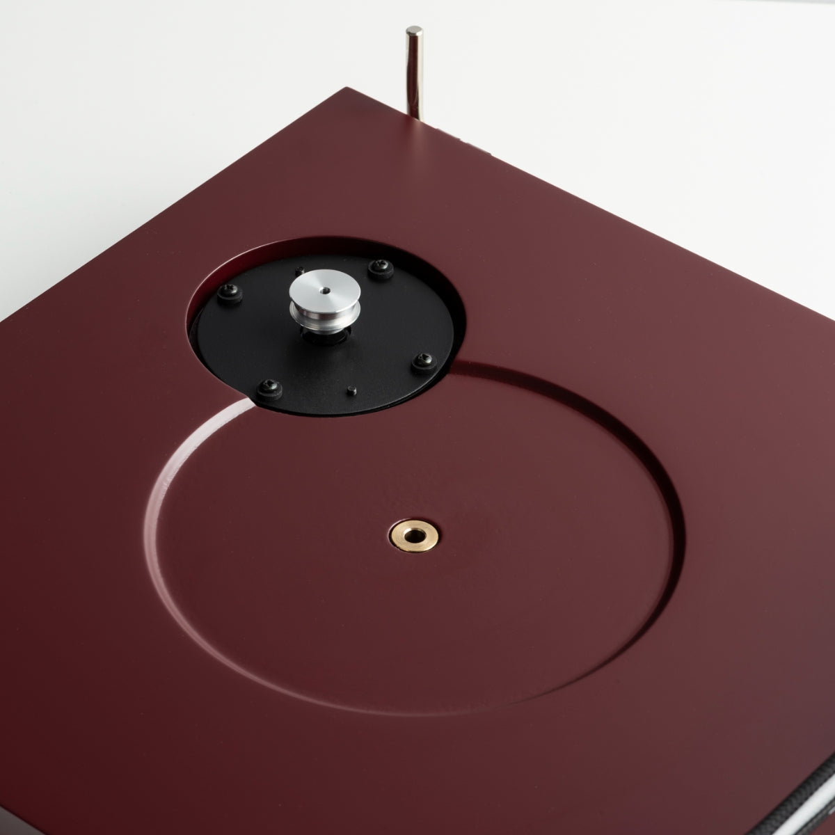 Pro-Ject Debut Evo 2 Turntable #colour_Satin Wine Red