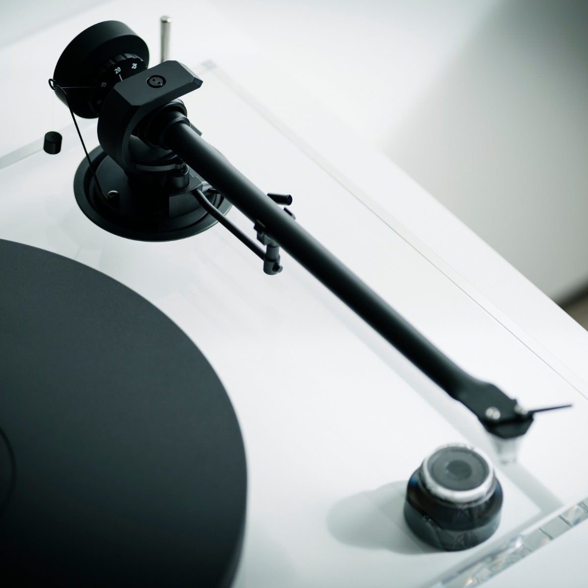 Pro-Ject XA B Balanced Turntable | Pro-Ject