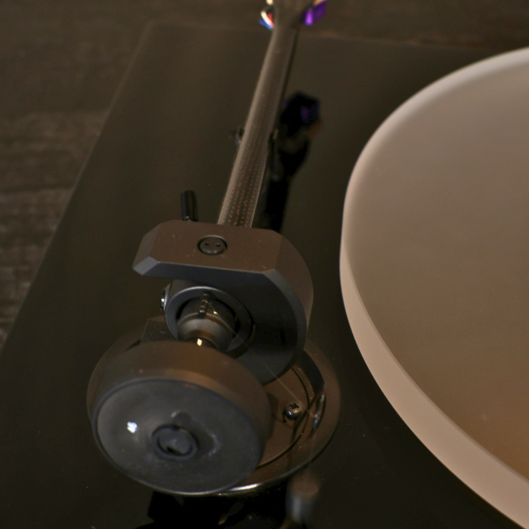 Pro-Ject X1 Turntable TRADE-IN