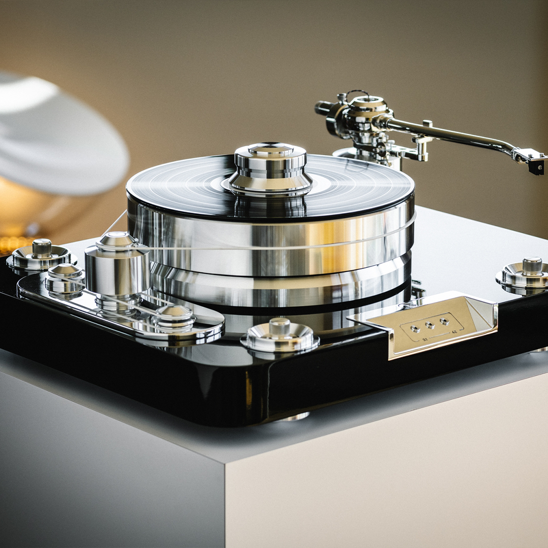 Pro-Ject Signature 12.2 Turntable