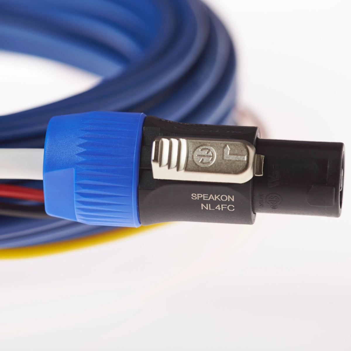 REL Bassline Blue Cable
