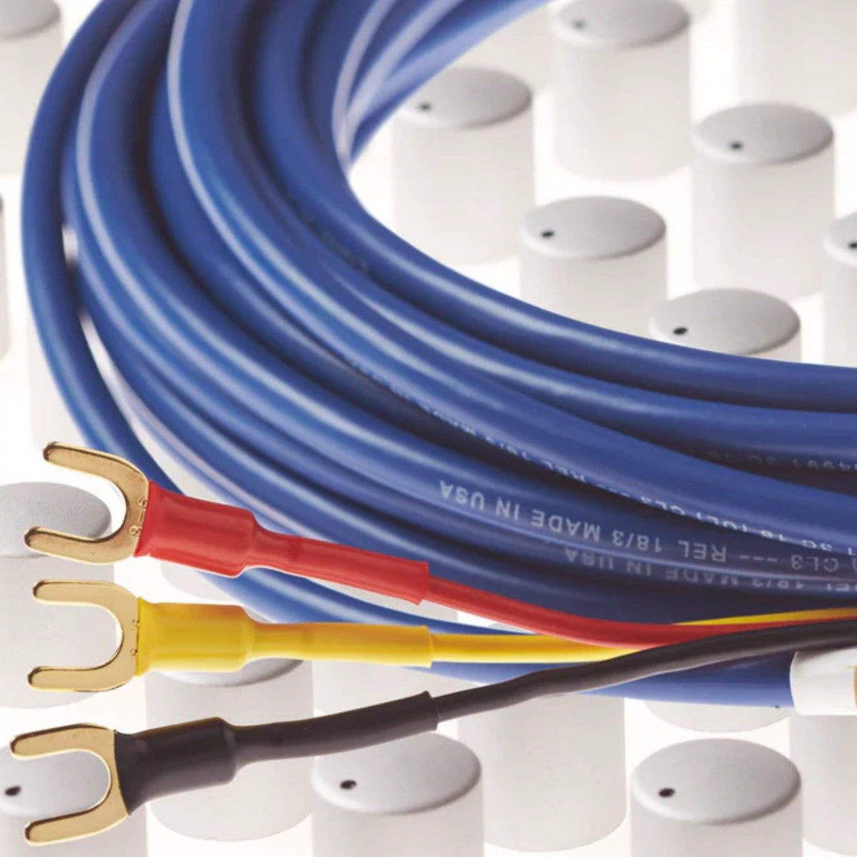 REL Bassline Blue Cable