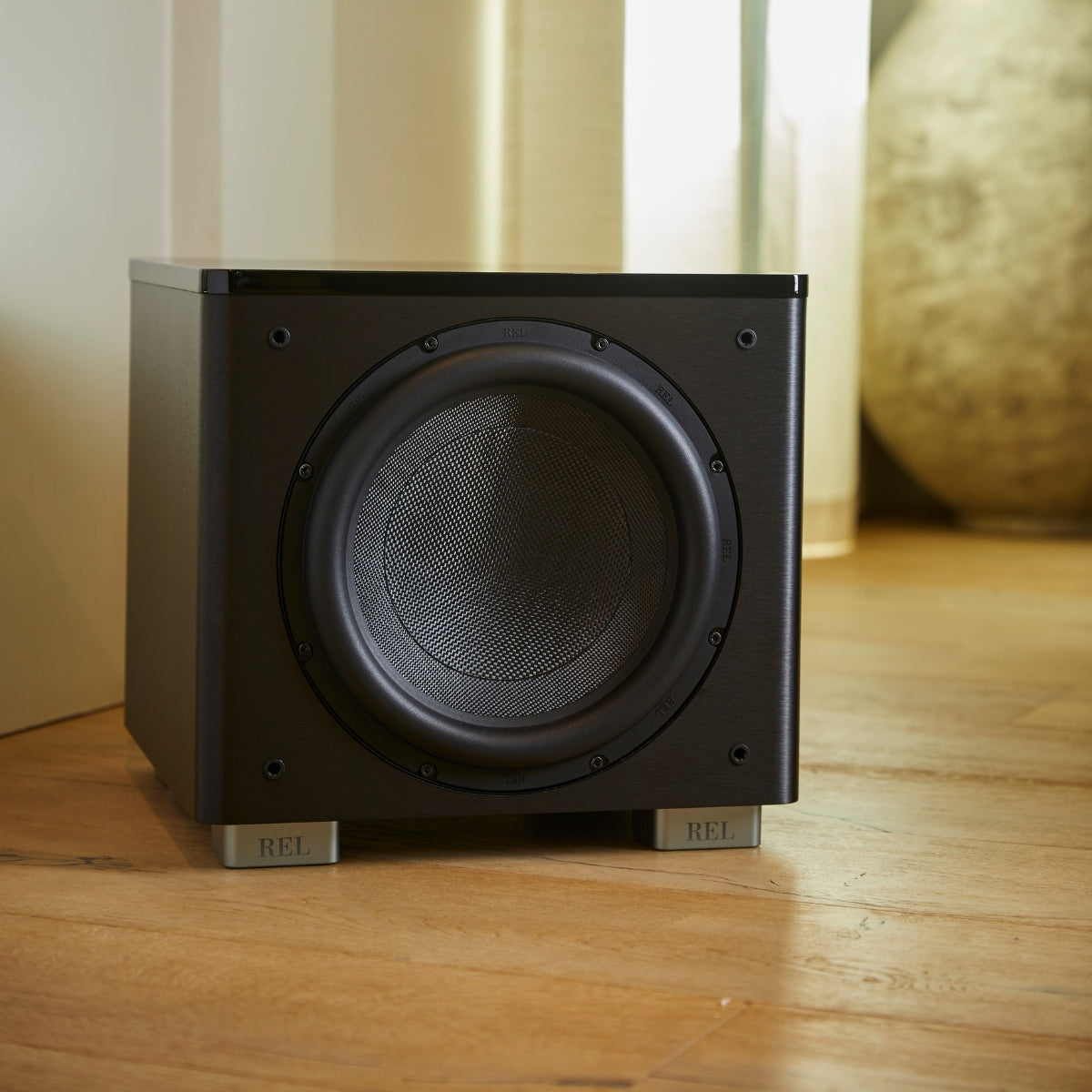 REL HT/1205 MKII 12" Subwoofer #colour_black