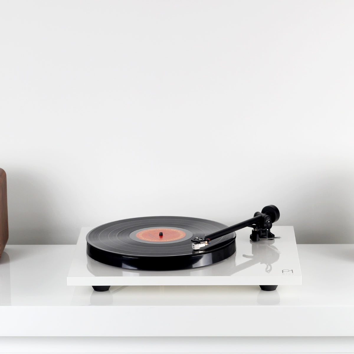 Rega Planar 1 Plus Turntable with built in Phono Stage Matte White #colour_matte white