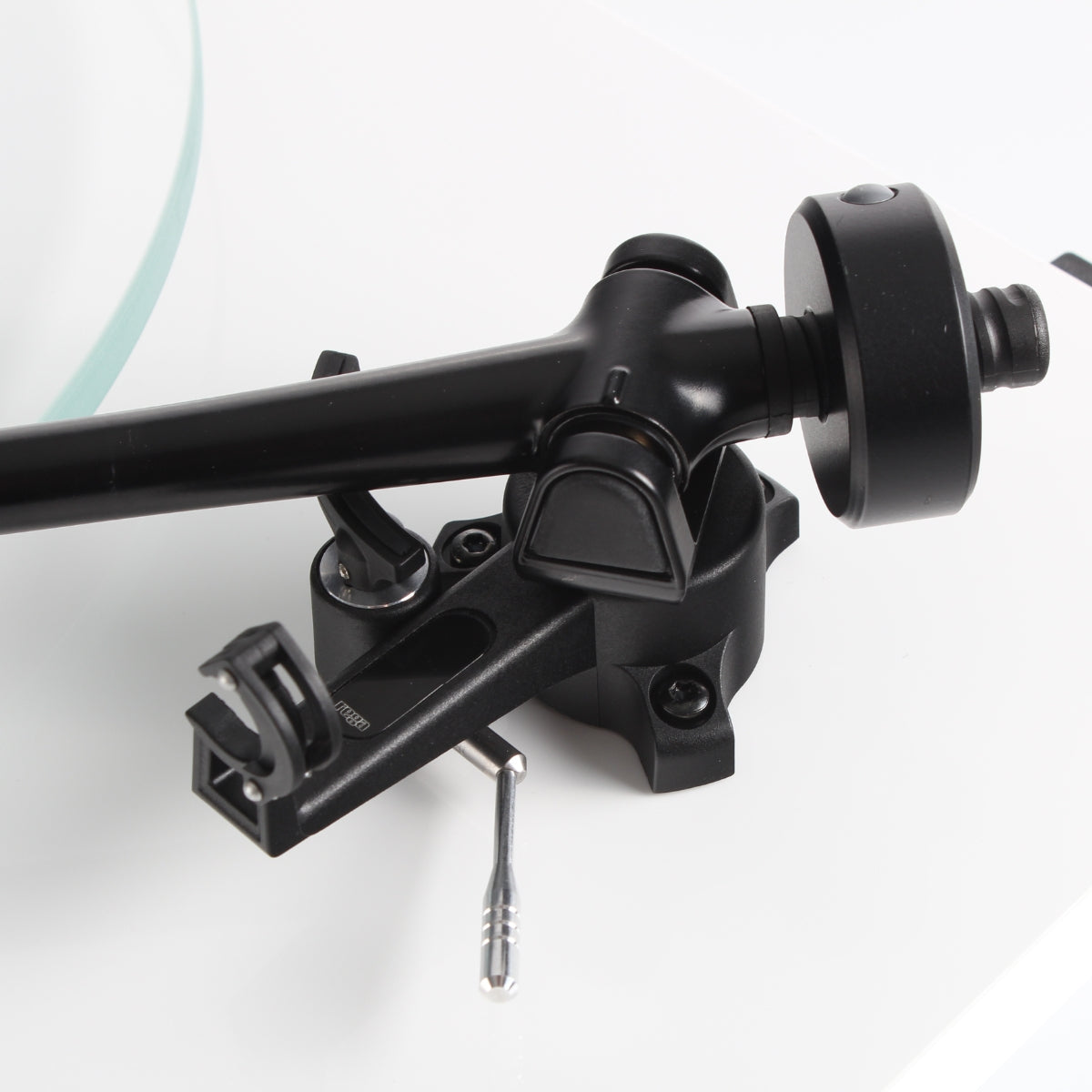 Rega Planar 2 Turntable #colour_high gloss white