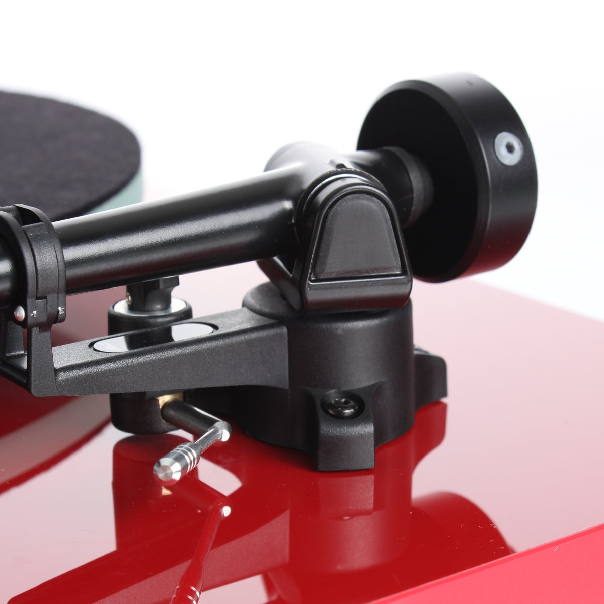 Rega Planar 2 Turntable #colour_high gloss red