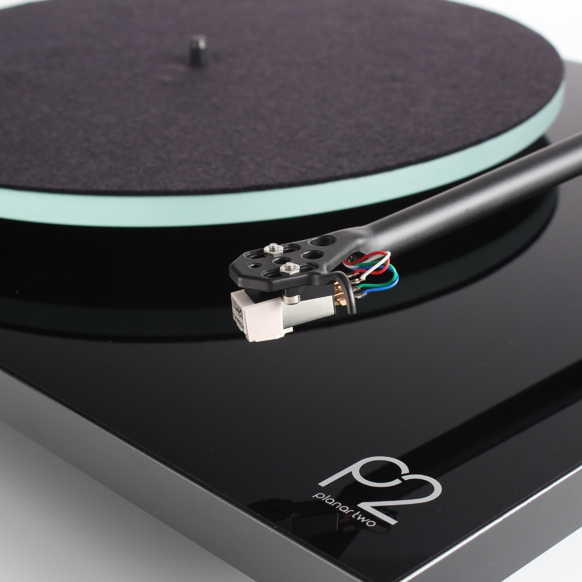 Rega Planar 2 Turntable #colour_high gloss black
