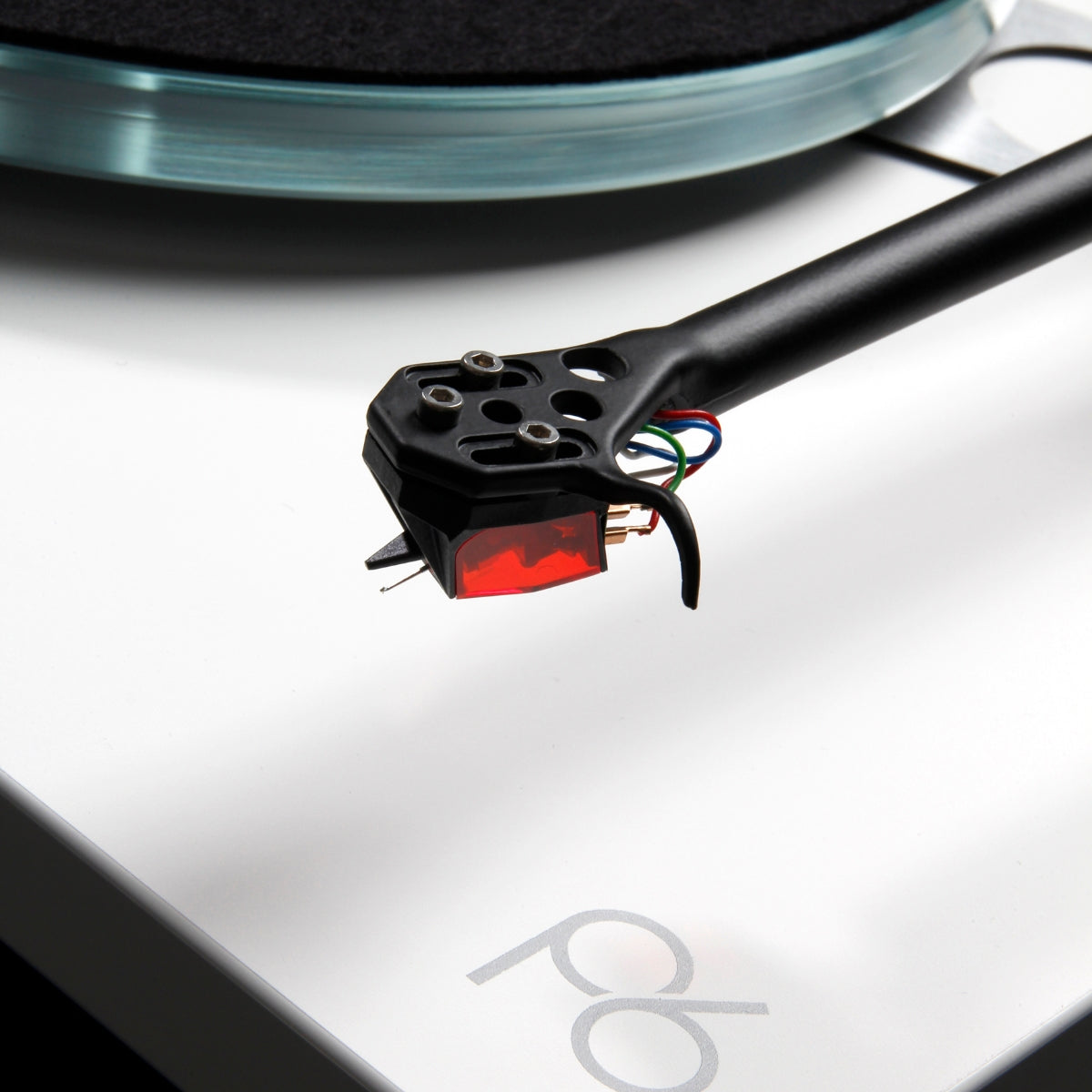 Rega Planar 6 Turntable - Matte White #colour_matte white