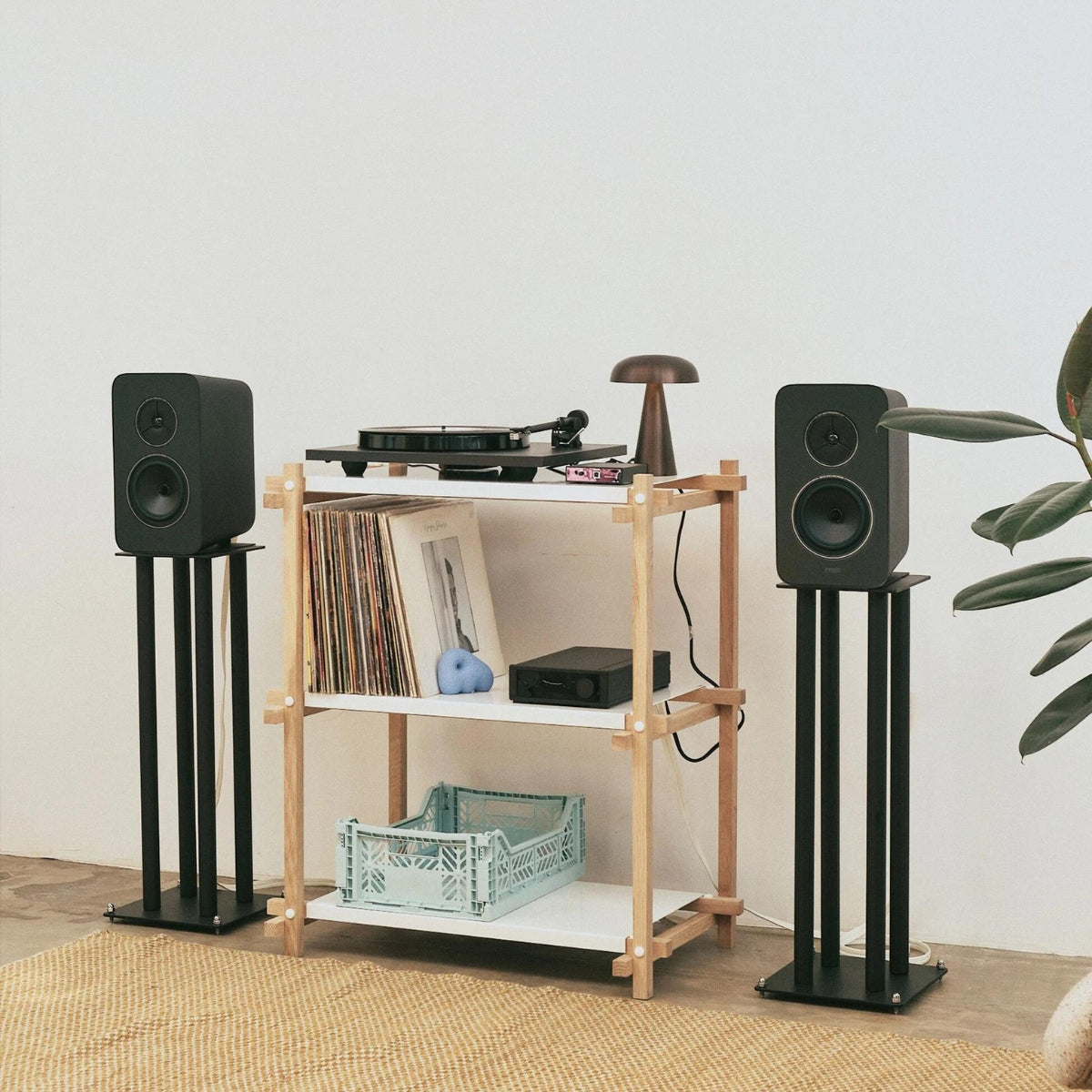 Rega System One Hi-Fi Pack