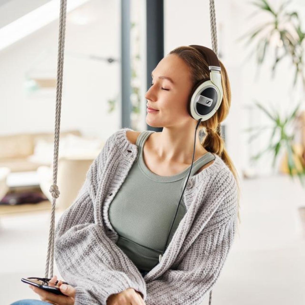 Sennheiser HD 599 Open Back Headphones | Sennheiser