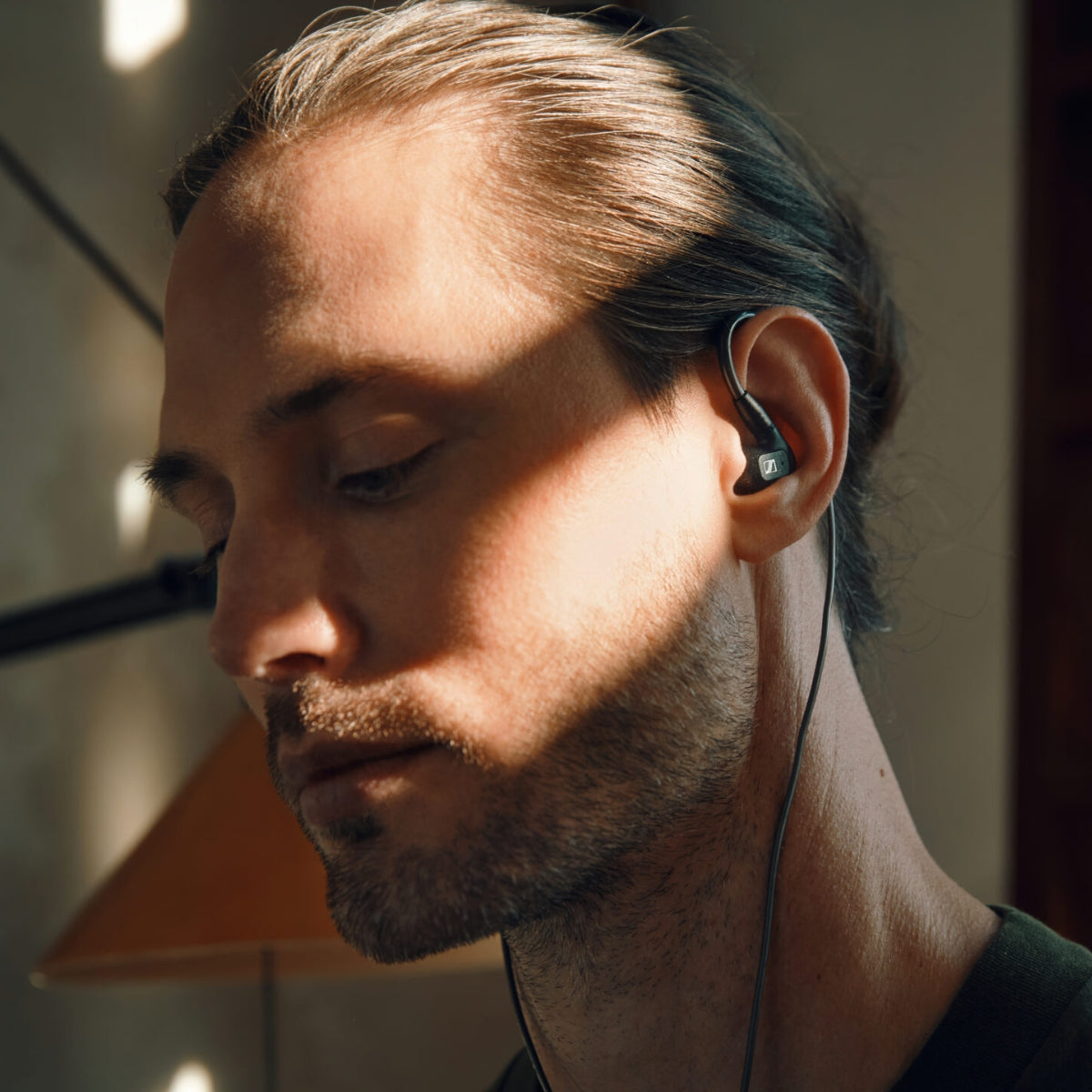Sennheiser IE 300 In Ear Headphones | Sennheiser