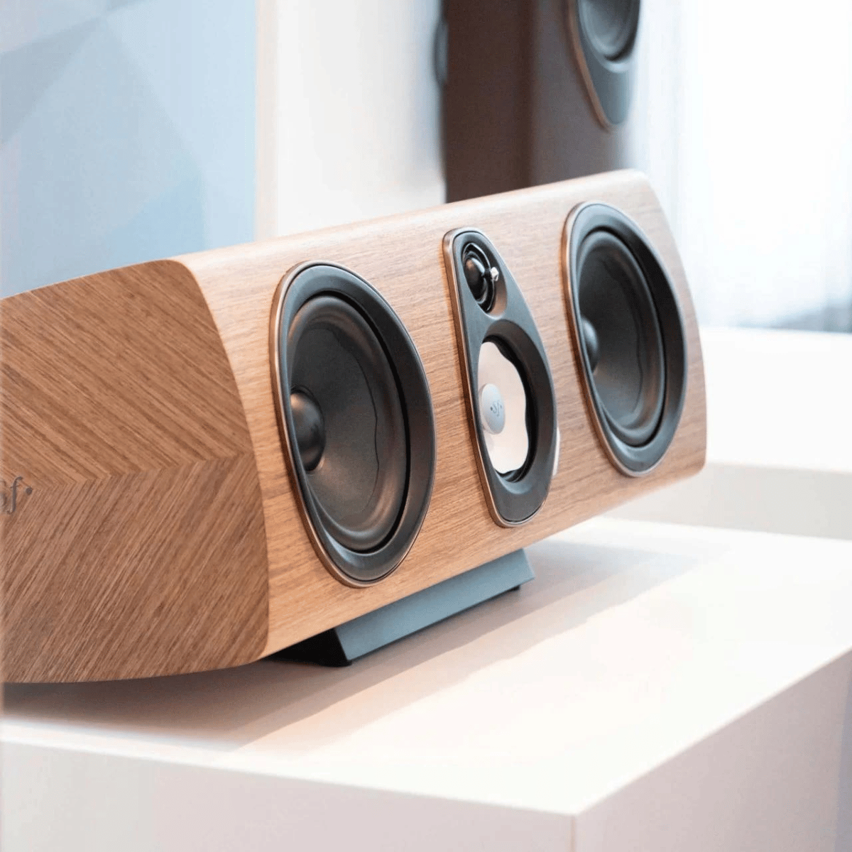 Sonus Faber Sonetto Centre G2 Centre Speaker #colour_walnut