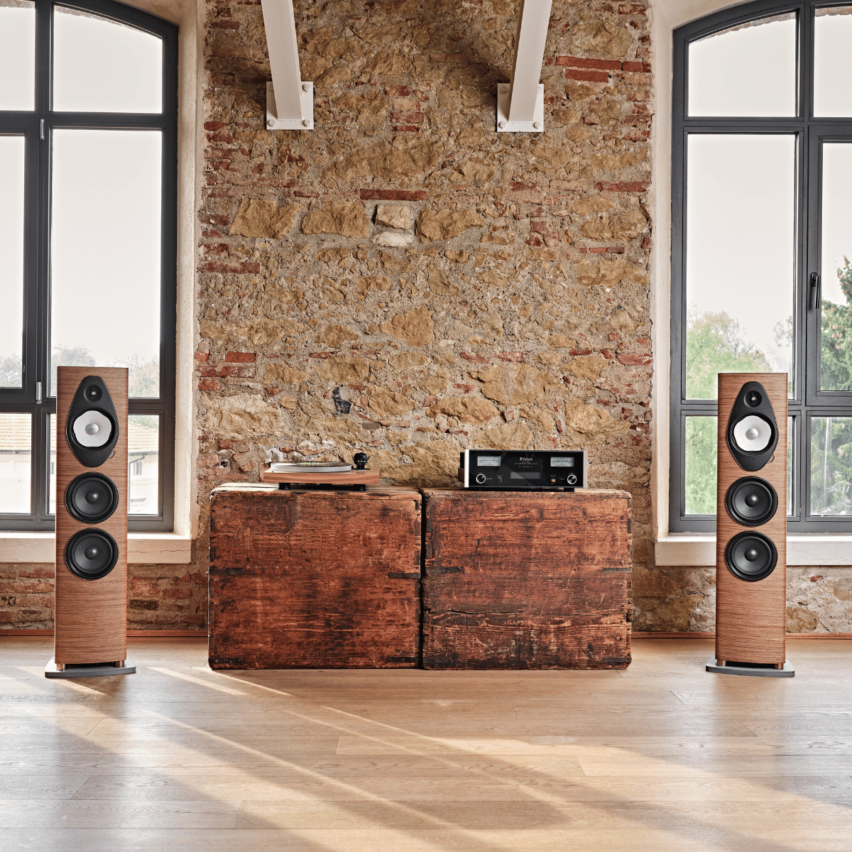 Sonus Faber Sonetto V G2 Floorstanding Speakers #colour_walnut