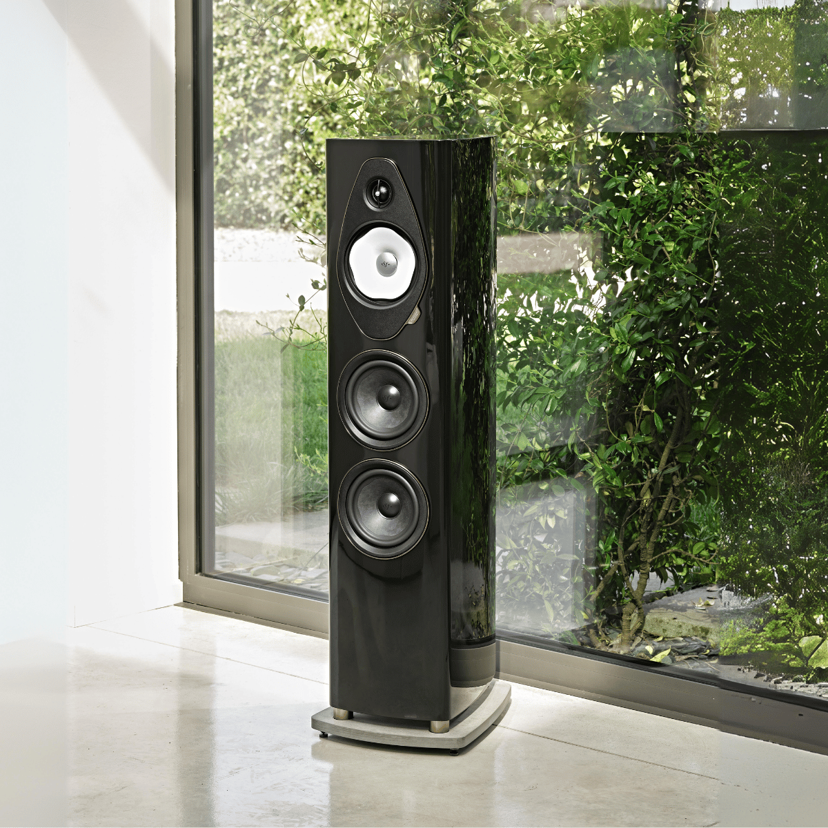Sonus Faber Sonetto V G2 Floorstanding Speakers #colour_piano black