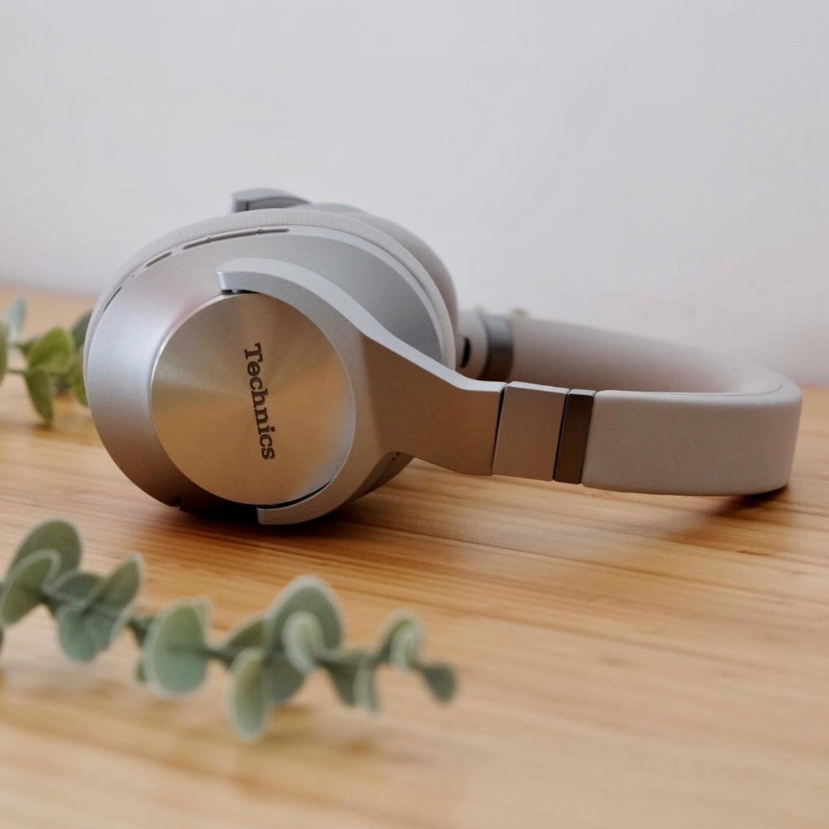 Technics EAH-A800 Wireless Noise Cancelling Headphones Silver #colour_silver