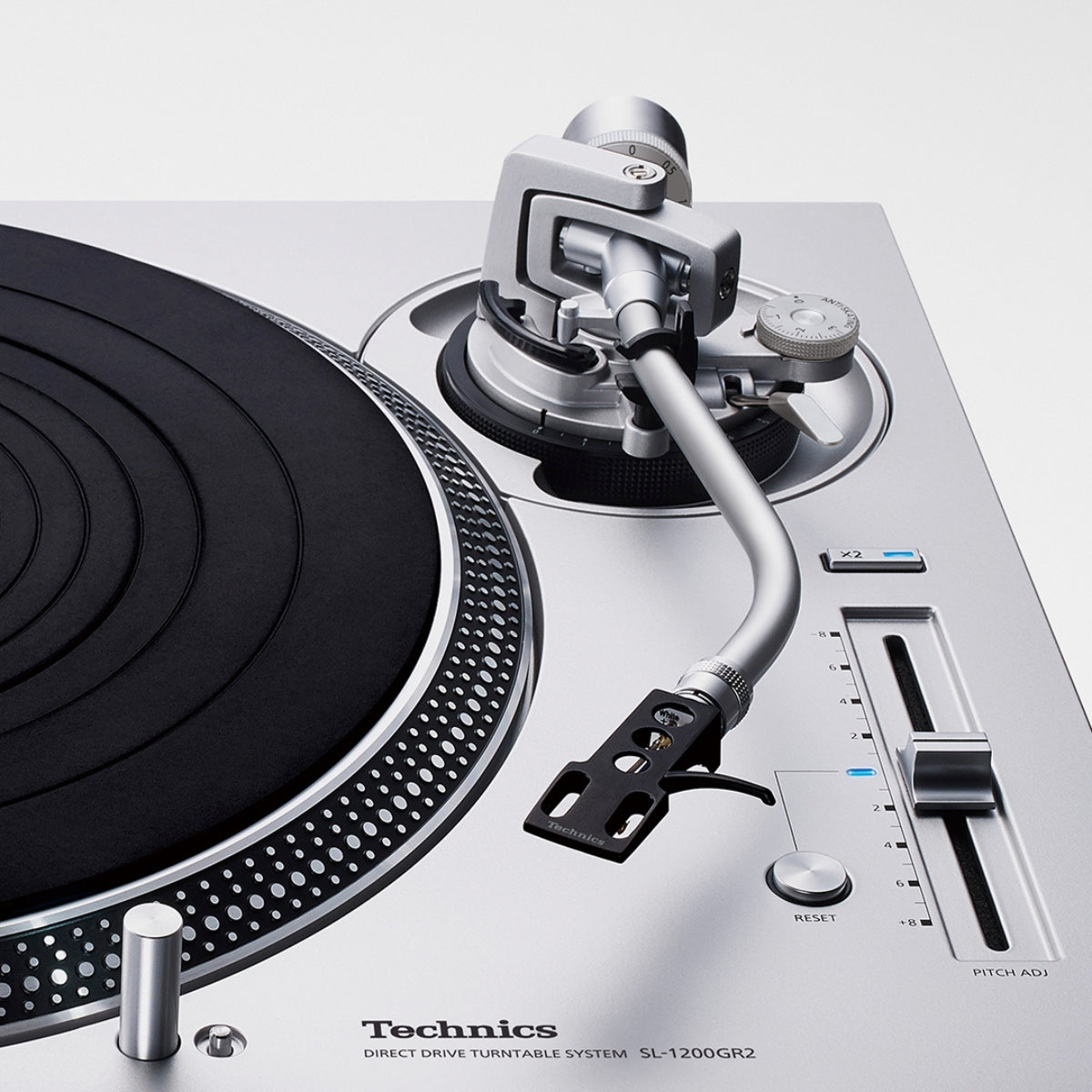 Technics SL-1200GR2 Grand Class Direct Drive Turntable