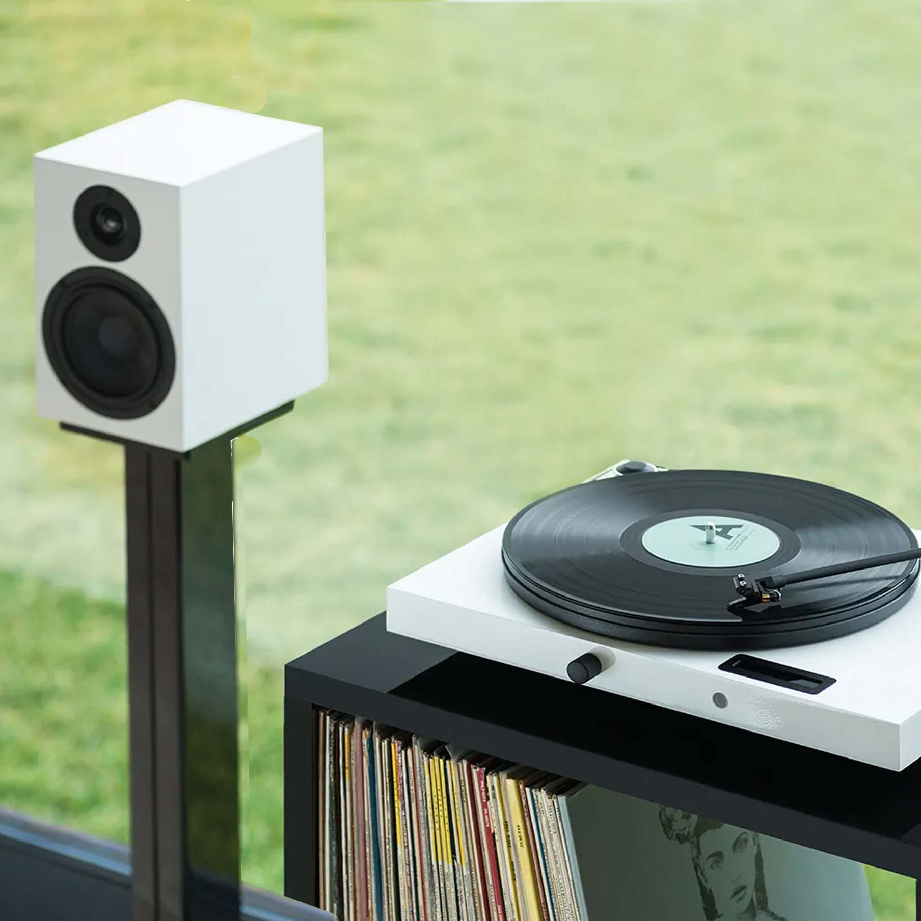 Pro-Ject Juke Box E Turntable
