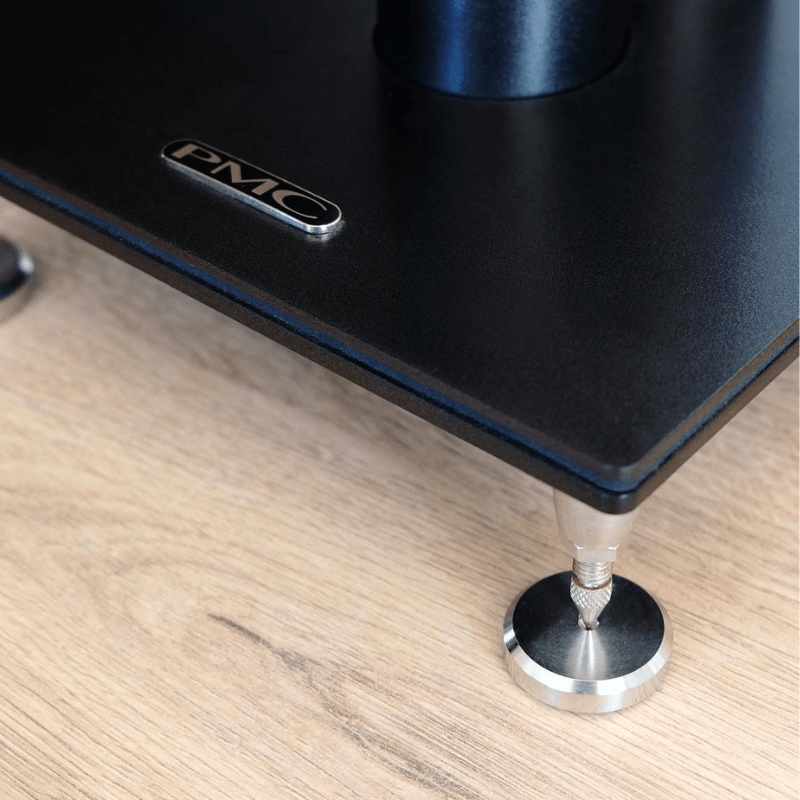 Blue Horizon Ultimate Spike Shoes for speaker stands