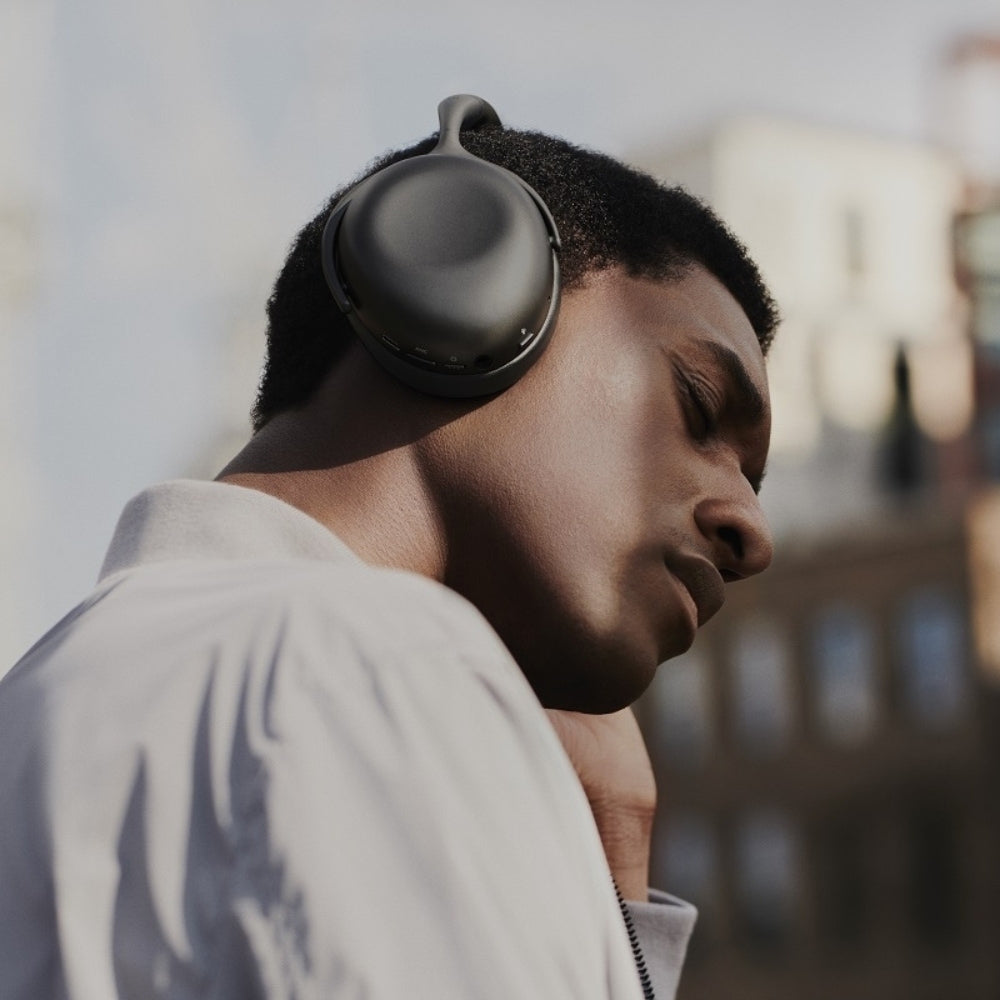 Bluetooth Over-ear Headphones