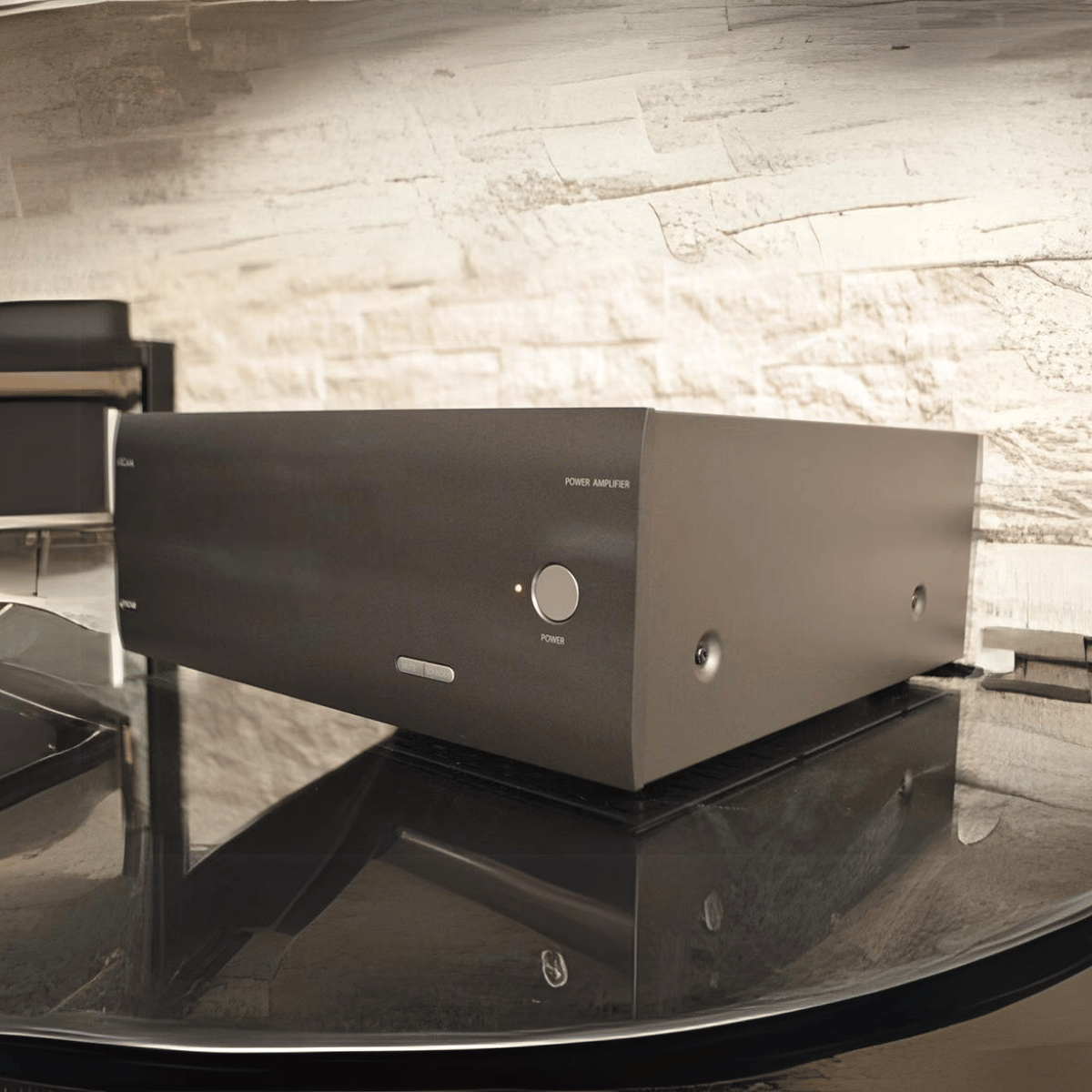 Arcam PA240 2-channel Power Amplifier