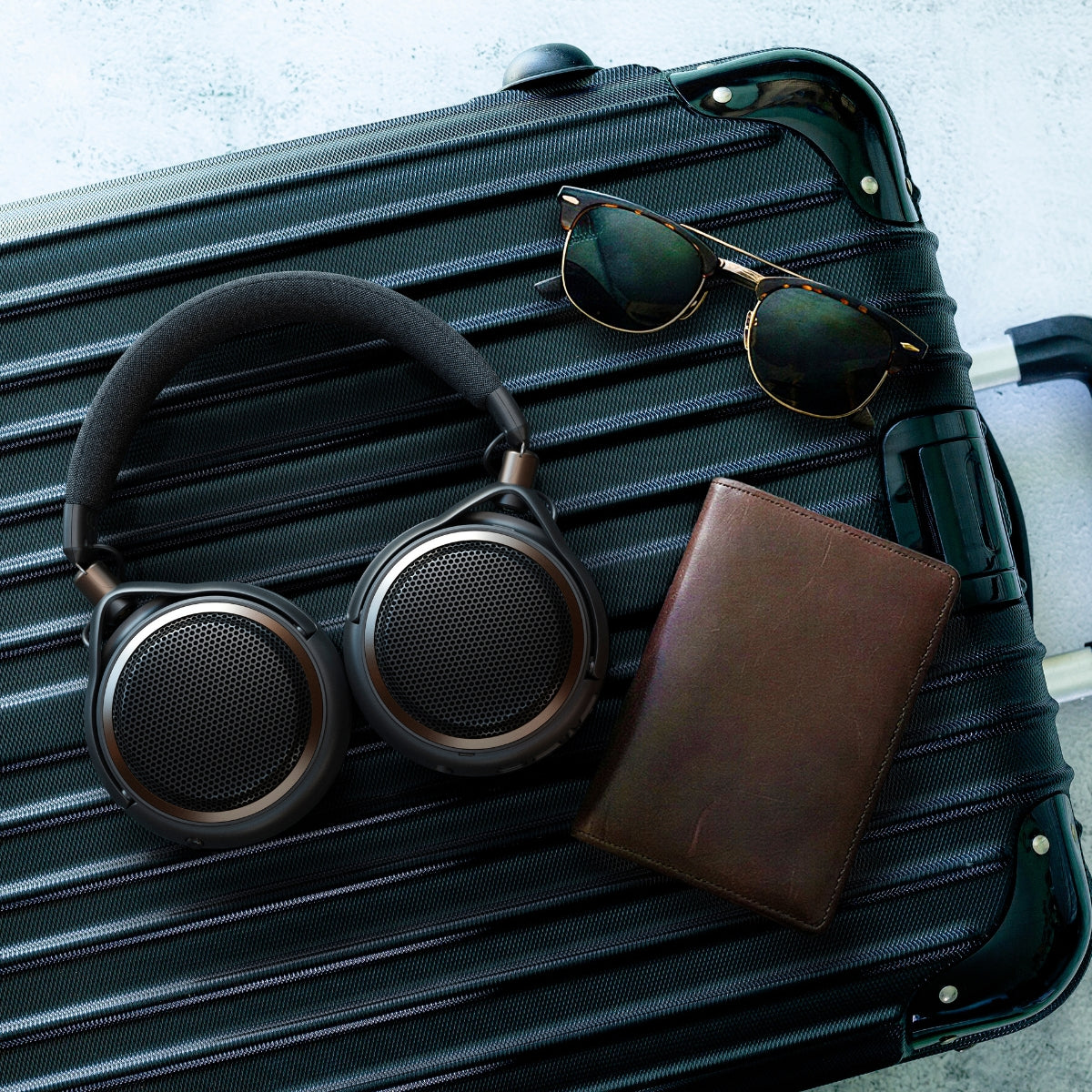 Audio-Technica ATH-AL5NC Wireless Open-Back Headphones