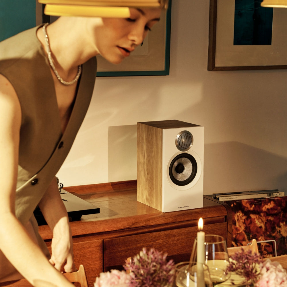 Bowers & Wilkins 607 S3 Bookshelf Speakers
