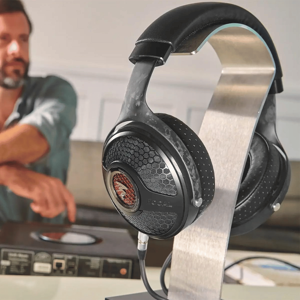 Focal Headphone Stand