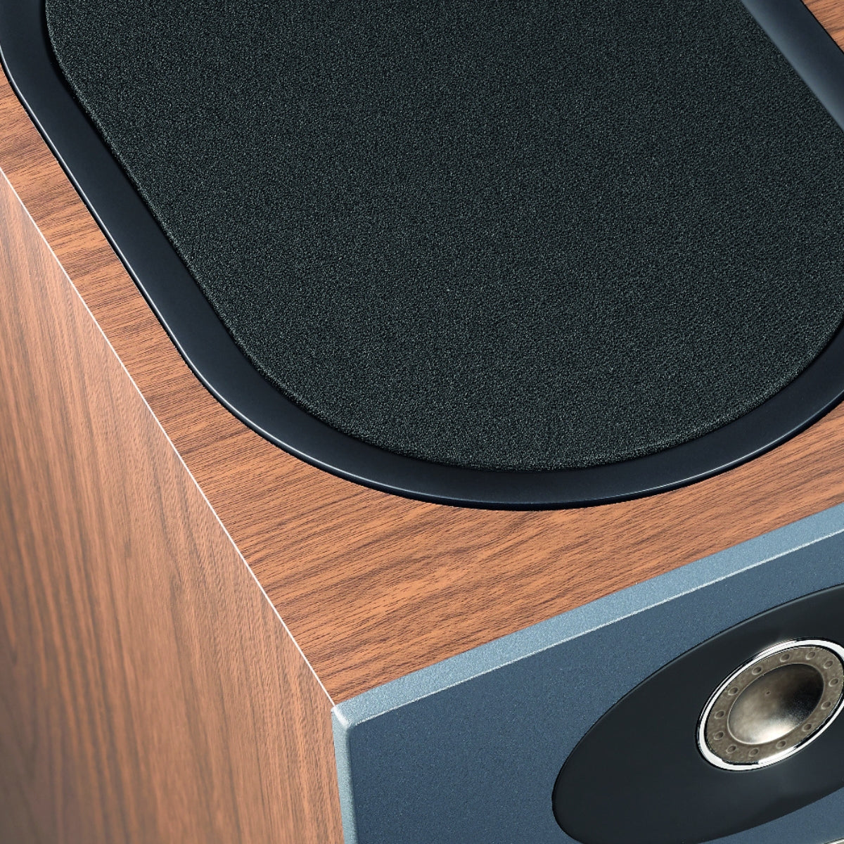 Focal Theva Nº 3-D Bookshelf Speaker Dark Wood