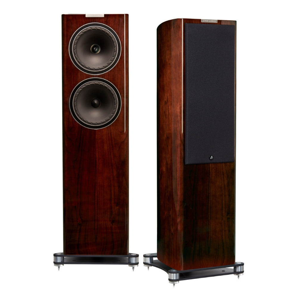 Fyne Audio F702 Floorstanding Speakers