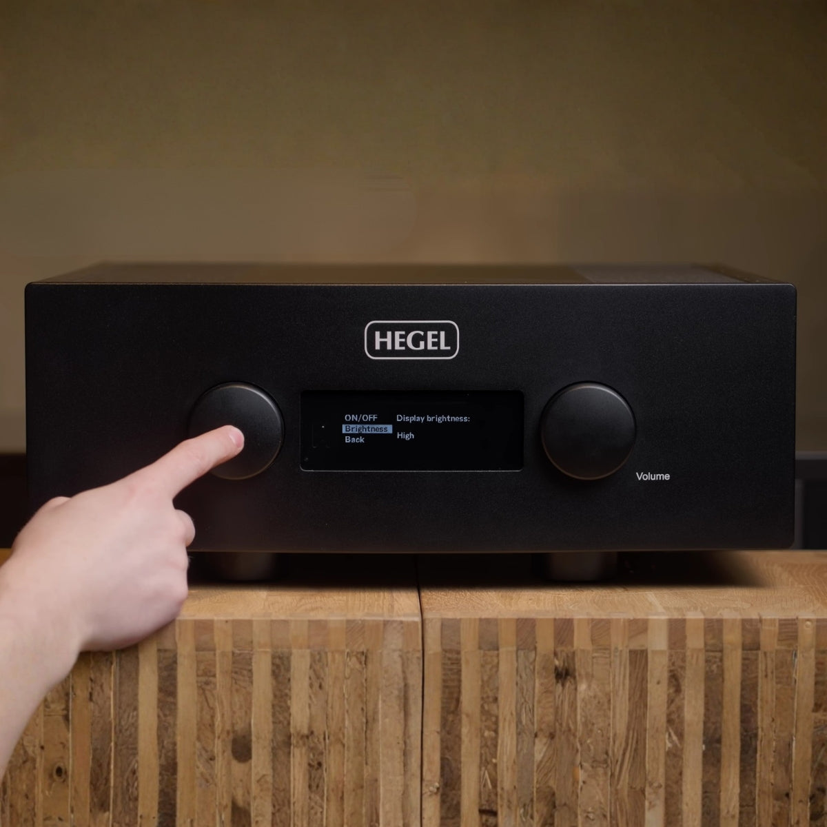 Hegel H200 Integrated Amplifier