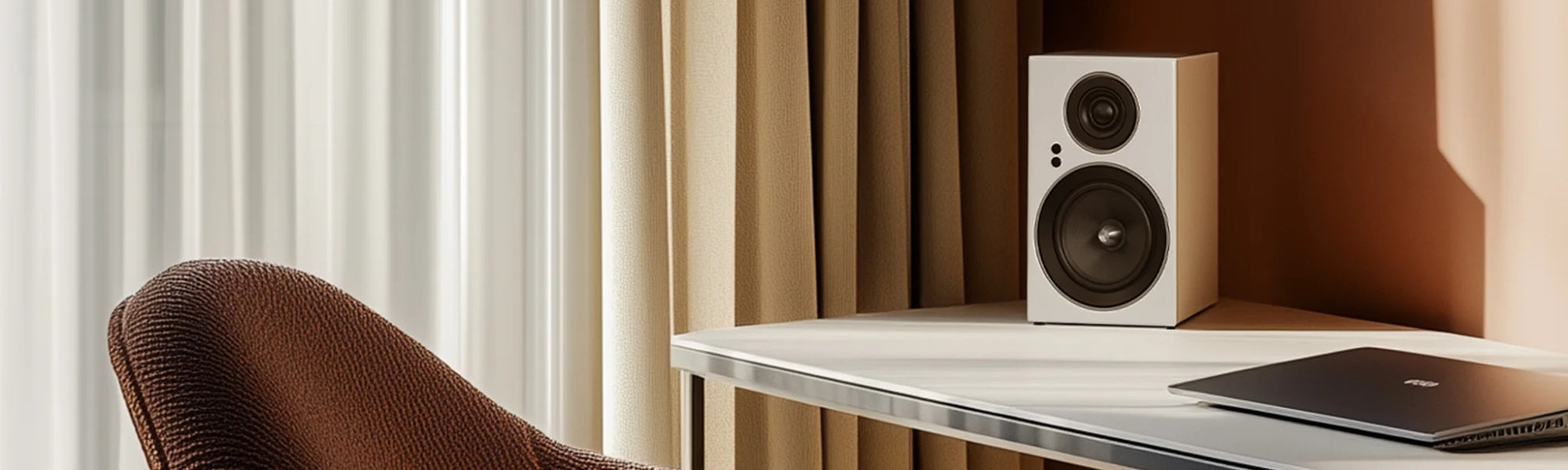 Jamo C707PA Active Bookshelf Speaker