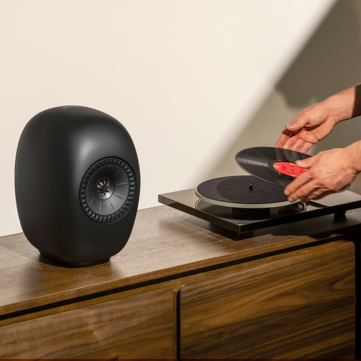 KEF LS LUXE Wireless Hi-Fi Speakers