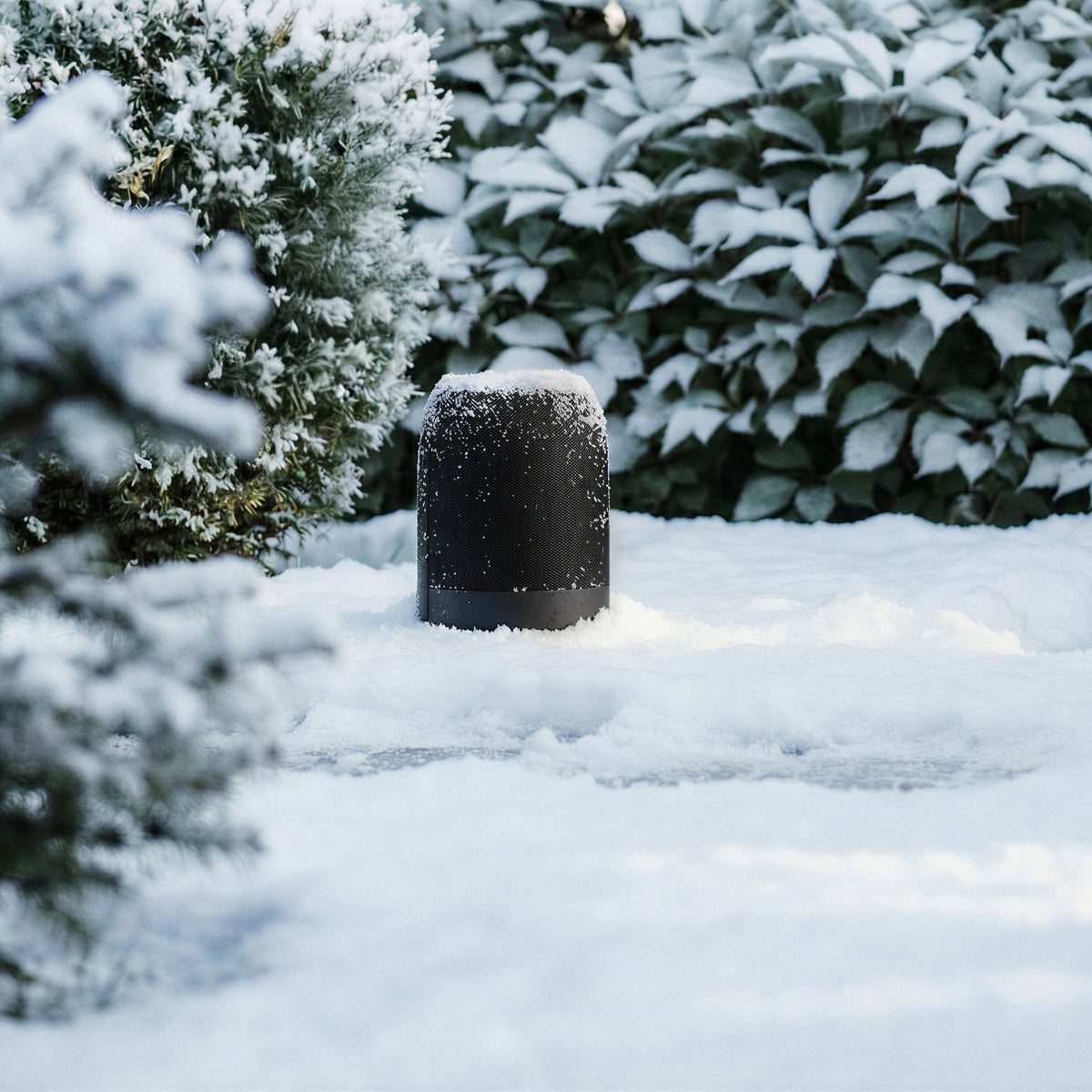 KEF BH8Q 8" Uni-Q Outdoor Bollard Speakers