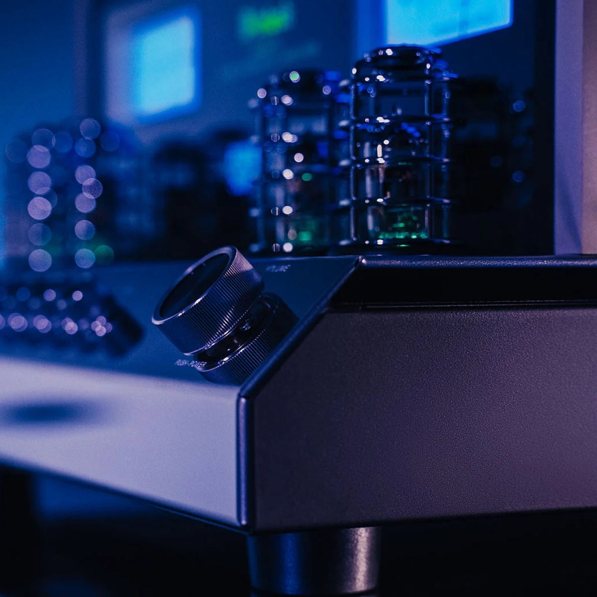 McIntosh MA2375 2-Channel Vacuum Tube Integrated Amplifier