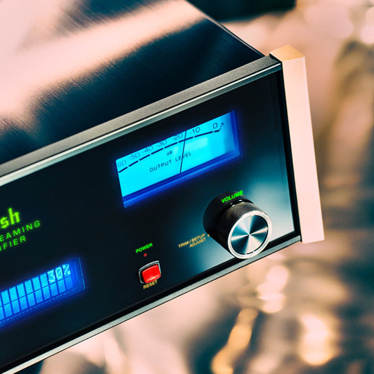 McIntosh CS7500 2-Channel Streaming Preamplifier